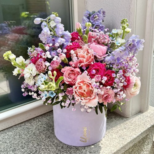 Flower box z lewkonią i różami - PRAWDZIWE LATO