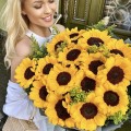 Duży bukiet słoneczników w naszej kwiaciarni