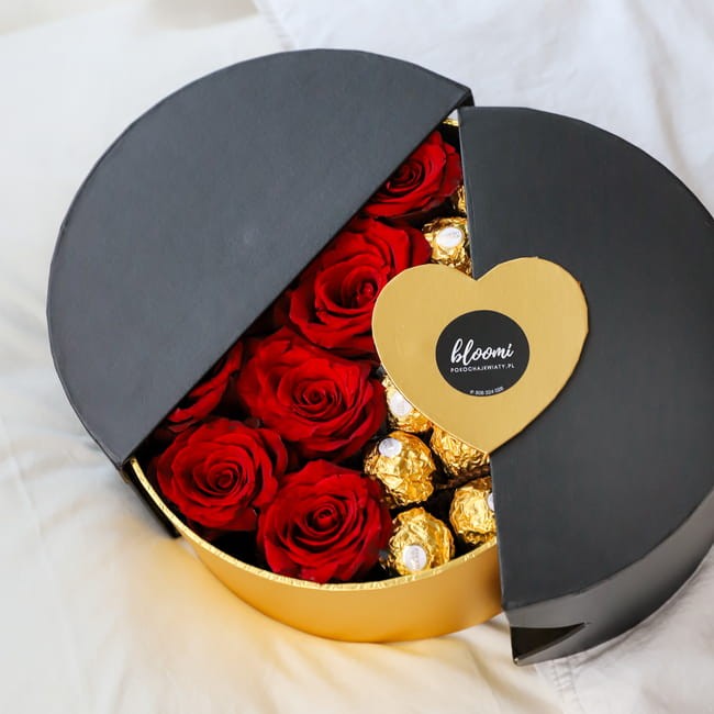 Róże i czekoladki na prezent
