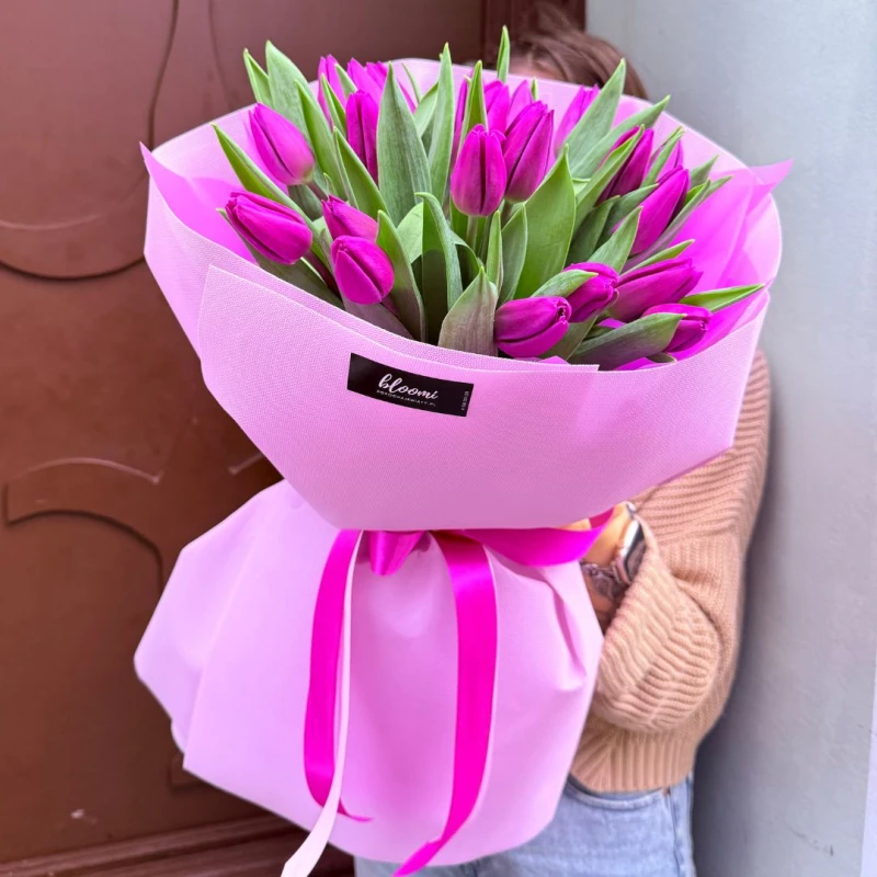 bukiet-magenta-tulipany-bloomi-bydgoszcz_ 1080x1080.jpeg