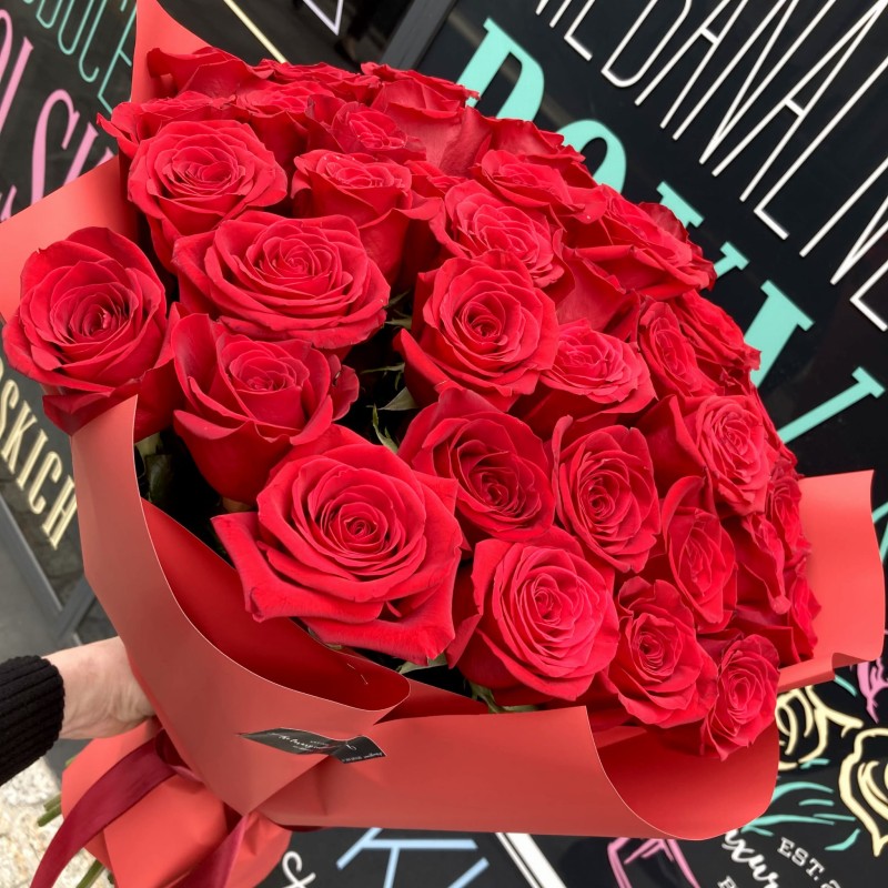 bukiet 24 róże ekwadorskie