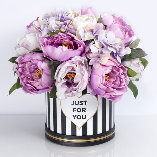 JUST FOR YOU Flower box ze sztucznych kwiatów