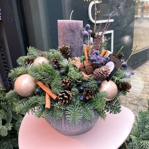 Stroik świąteczny w naczyniu - ŚWIĄTECZNY PORANEK