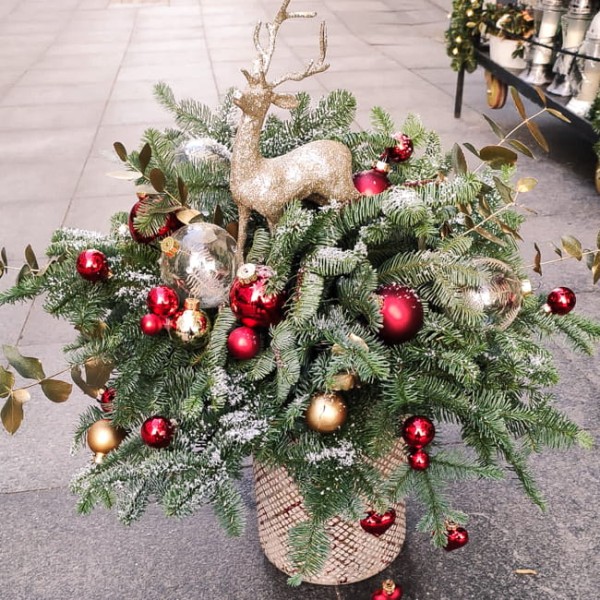 Ogromny świąteczny stroik w złotej ceramicznej osłonce - MAGIA ŚWIĄT