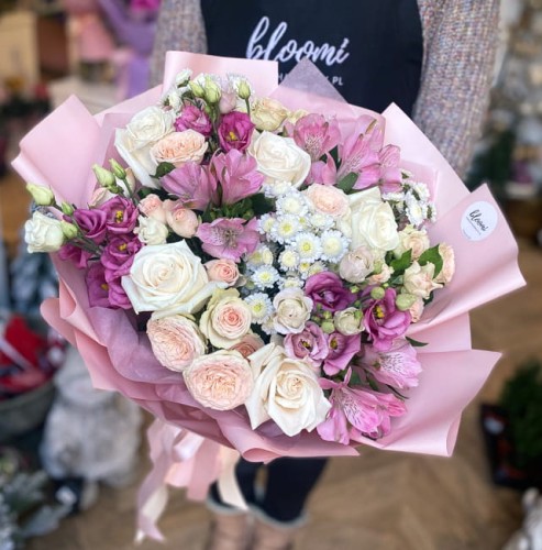 Autorski bukiet róż z alstromerią - DELIKATNE SZCZĘŚCIE