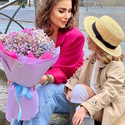 Bukiet kolorowej gipsówki