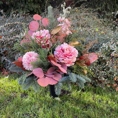 Mieszana kompozycja na grób